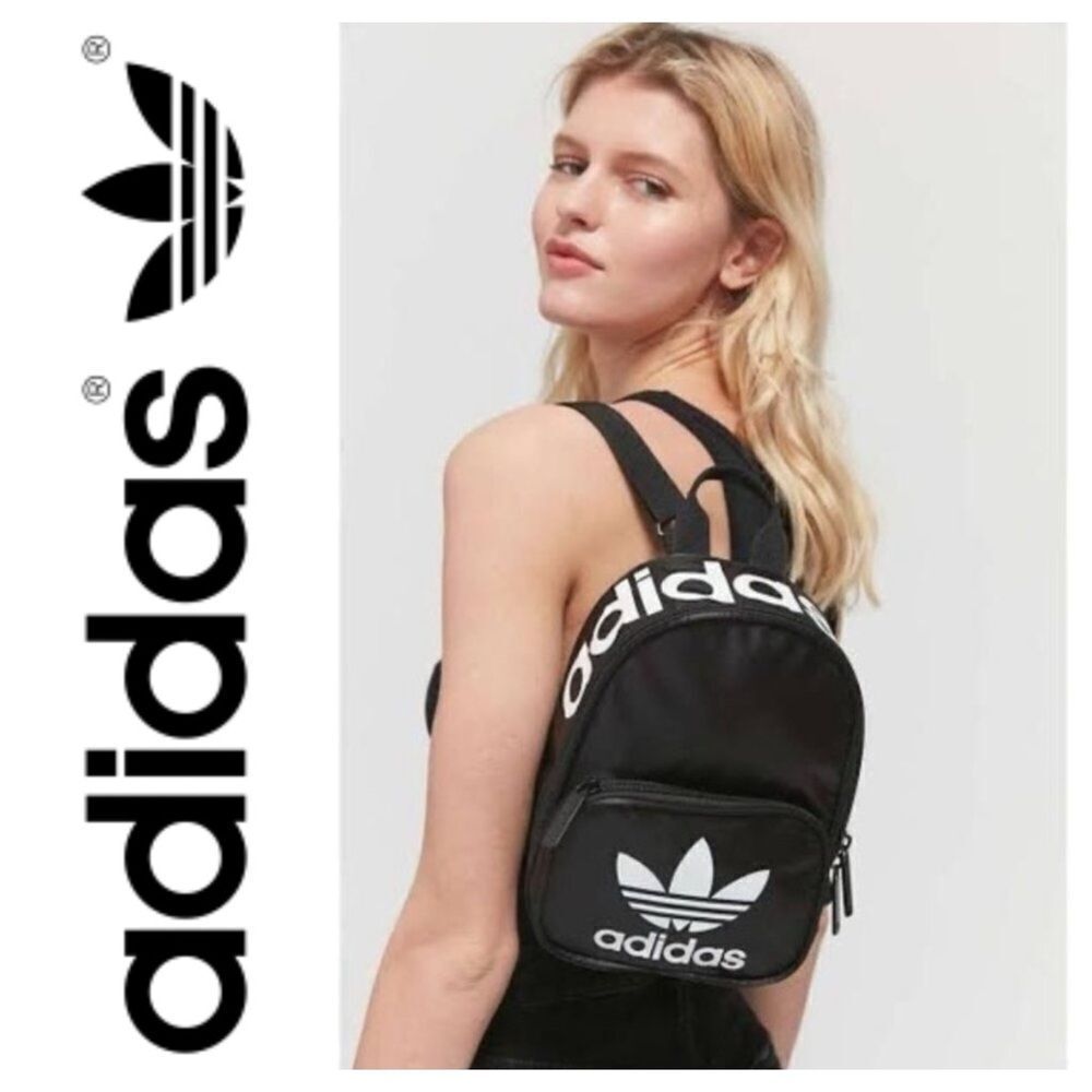 NWOT Adidas Originals Women's Santiago Mini Backpack Black & White 35L